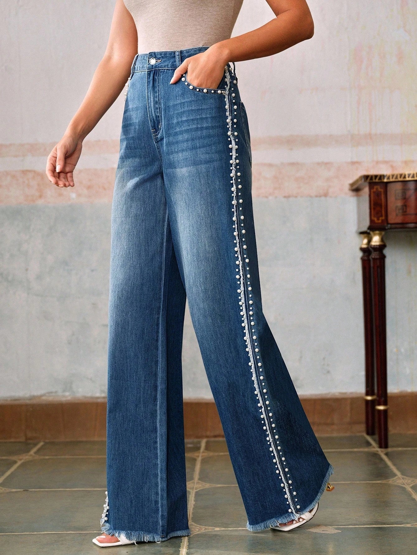 Pearl Affair - Wide Leg Jeans